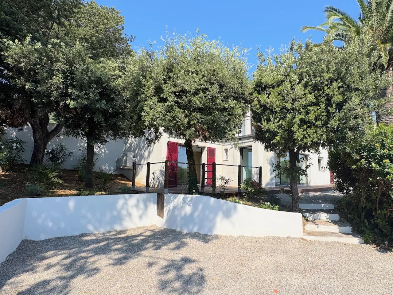 Modern new build ground floor apartment, 100m2, with sea view. Modern new build ground floor apartment, 100m2, with sea view.