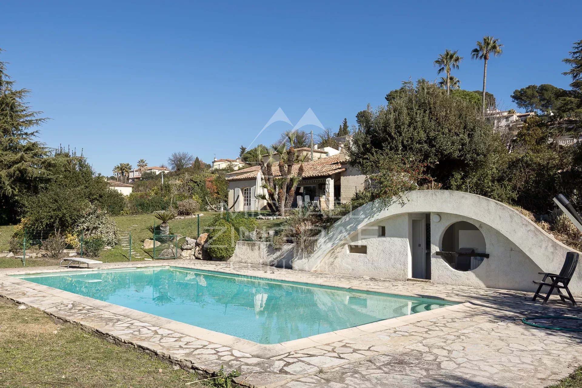 4 Bedroom Villa/Townhouse's Image 6