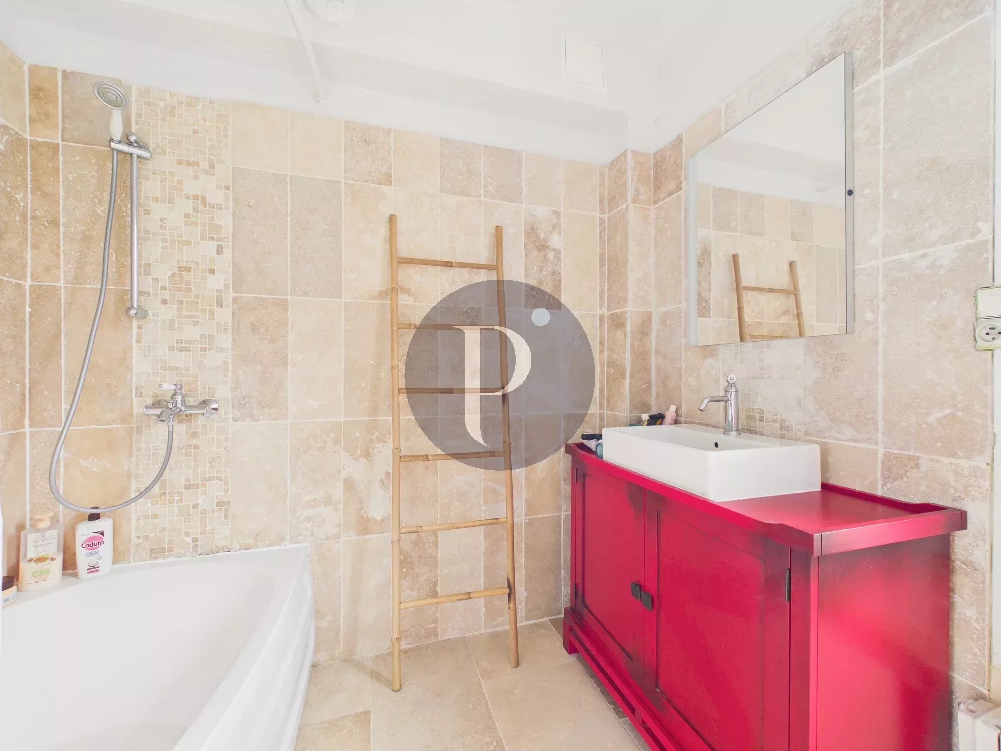 vente-maison-7-pieces-verrieres-le-buisson-86736791