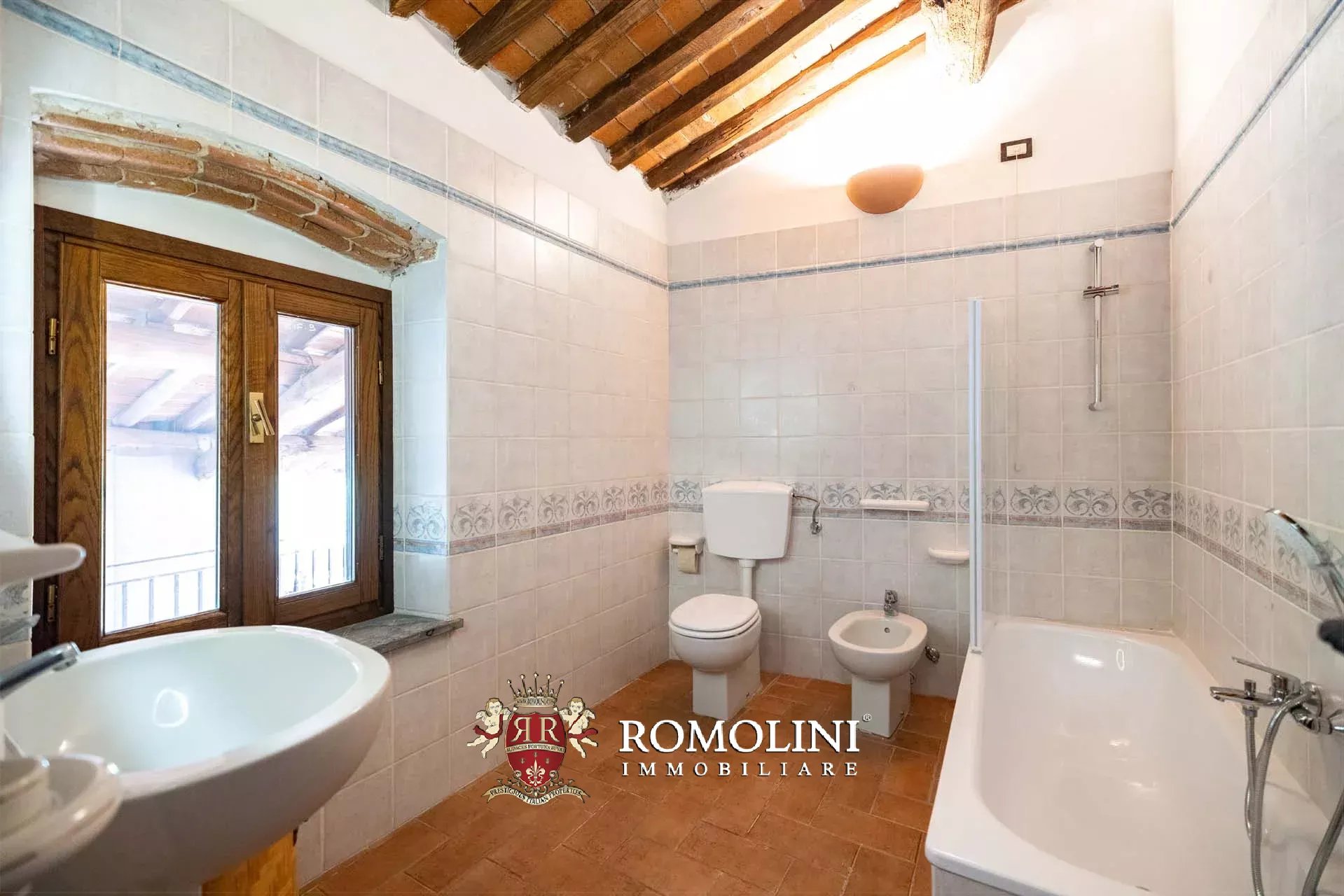 11 Bedroom Villa/Townhouse's Image 28