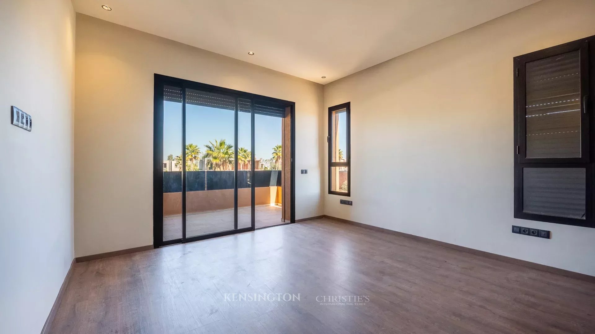 5 Bedroom Villa/Townhouse's Image 24