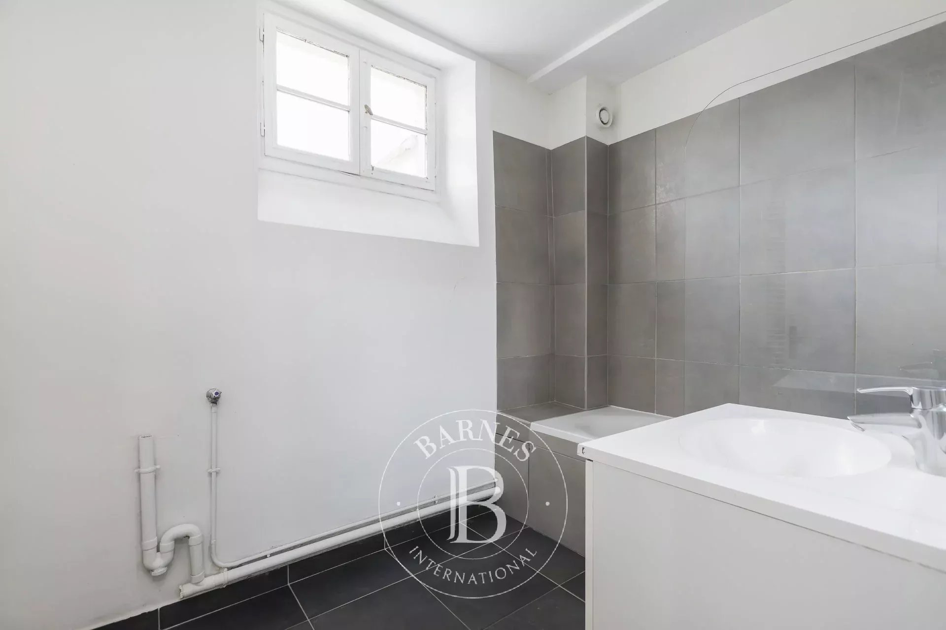 Daire Paris 3ème - picture 9