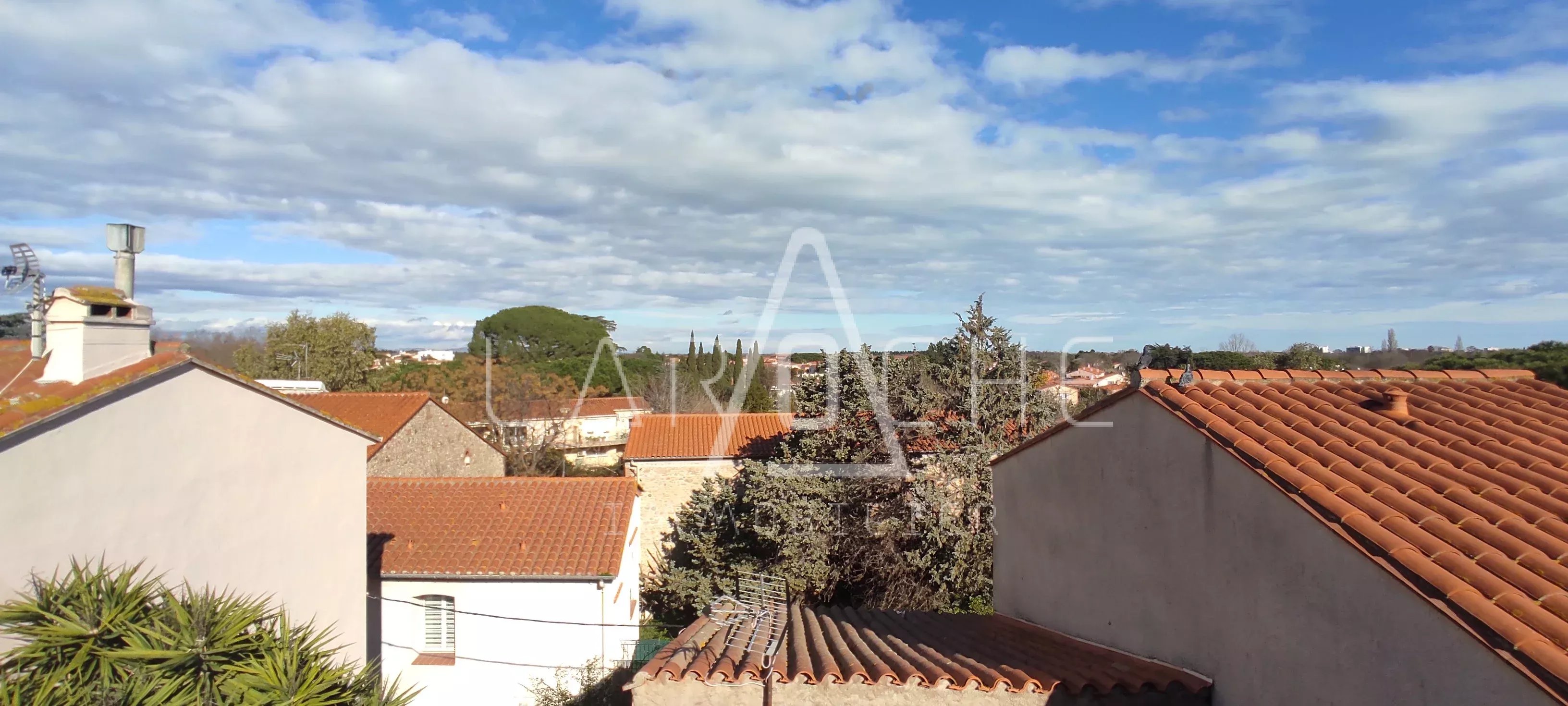 Agence immobilière de 