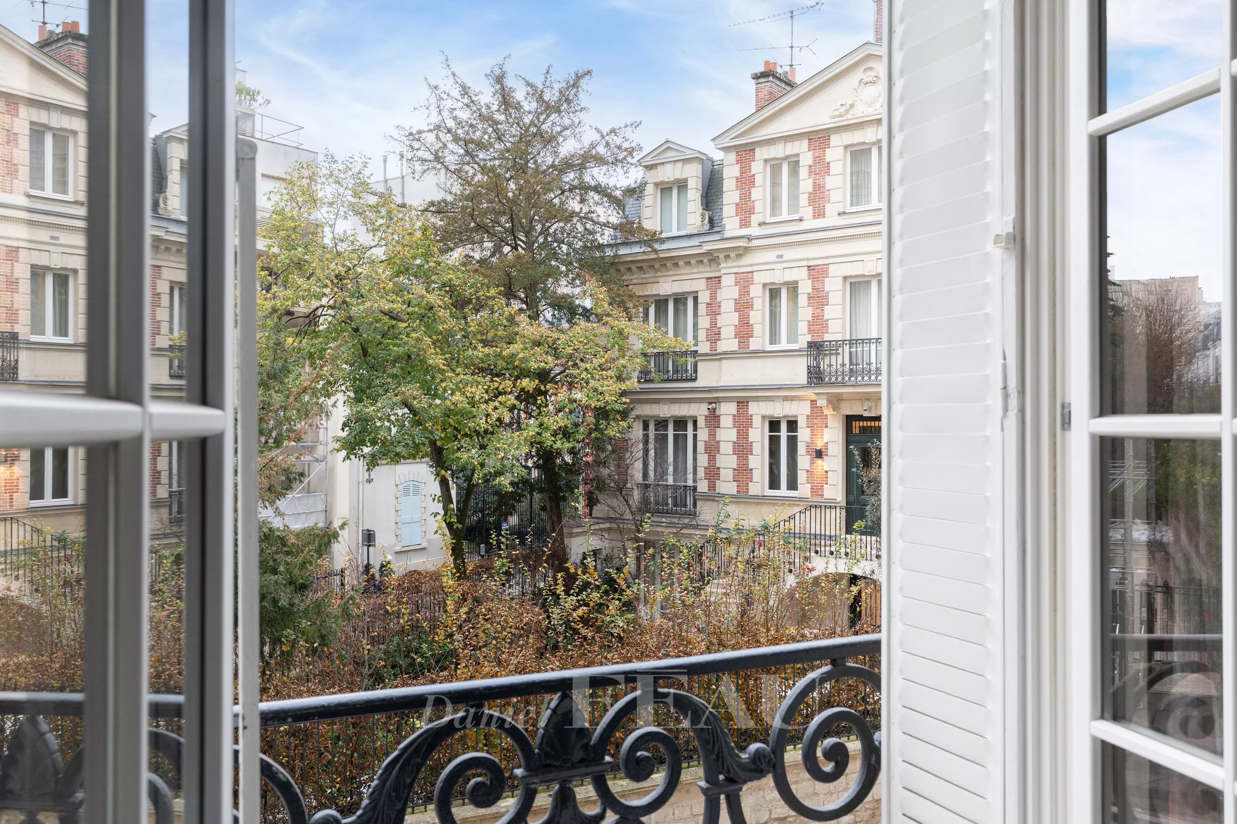 FEAU-FINAL Feau-Passy & La Muette-65 Av Georges Mandel