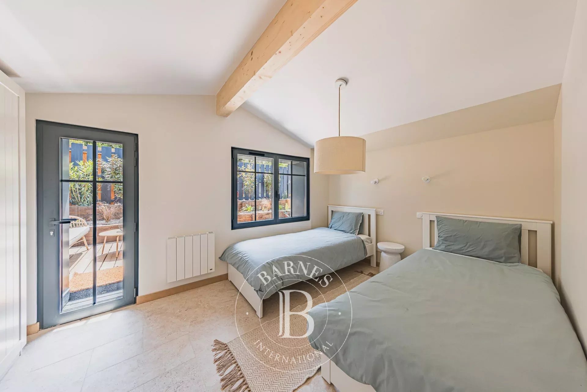 Ev Cap-Ferret - picture 15