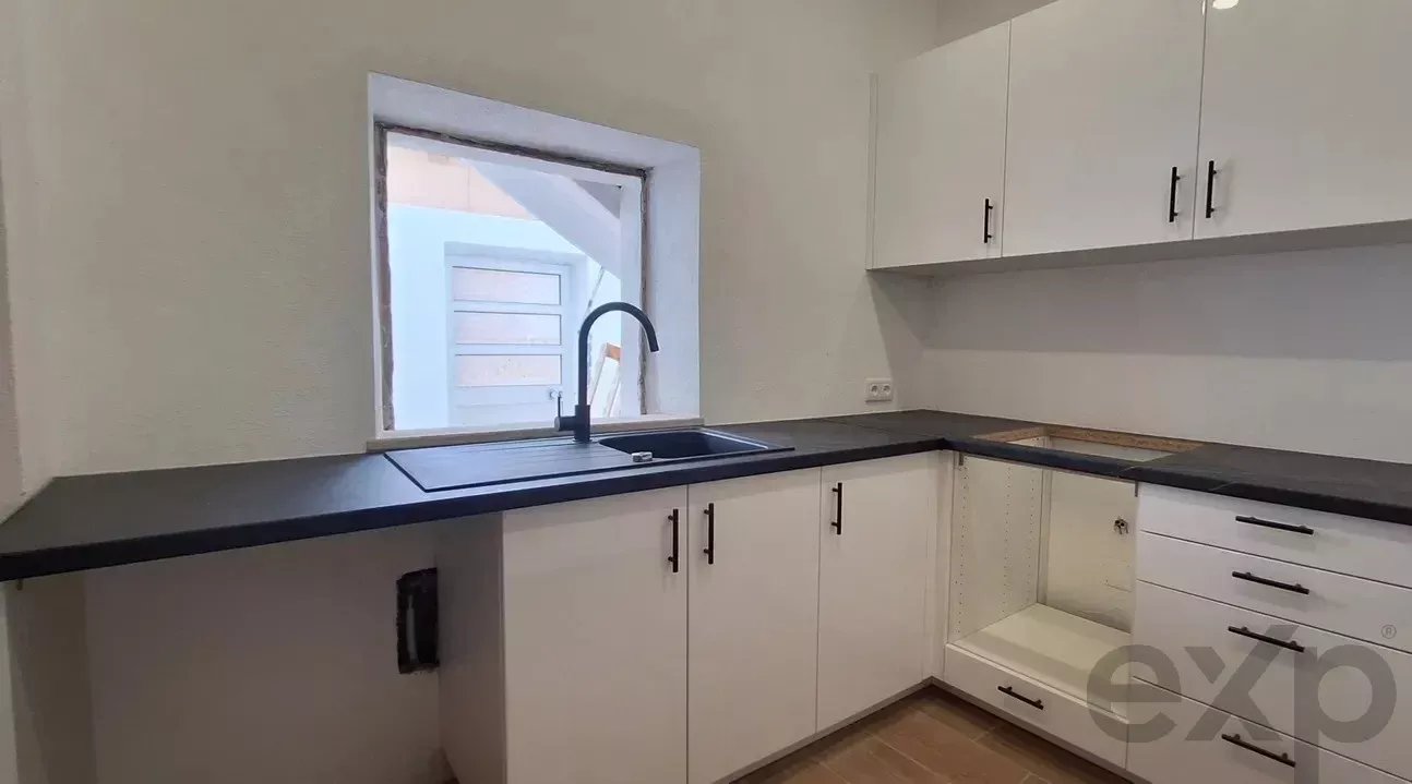 Townhouse in Santa Luzia 86827187 image 2