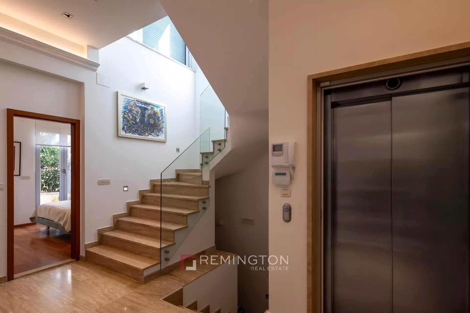 2 Bedroom Apartment/Flat's Image 10