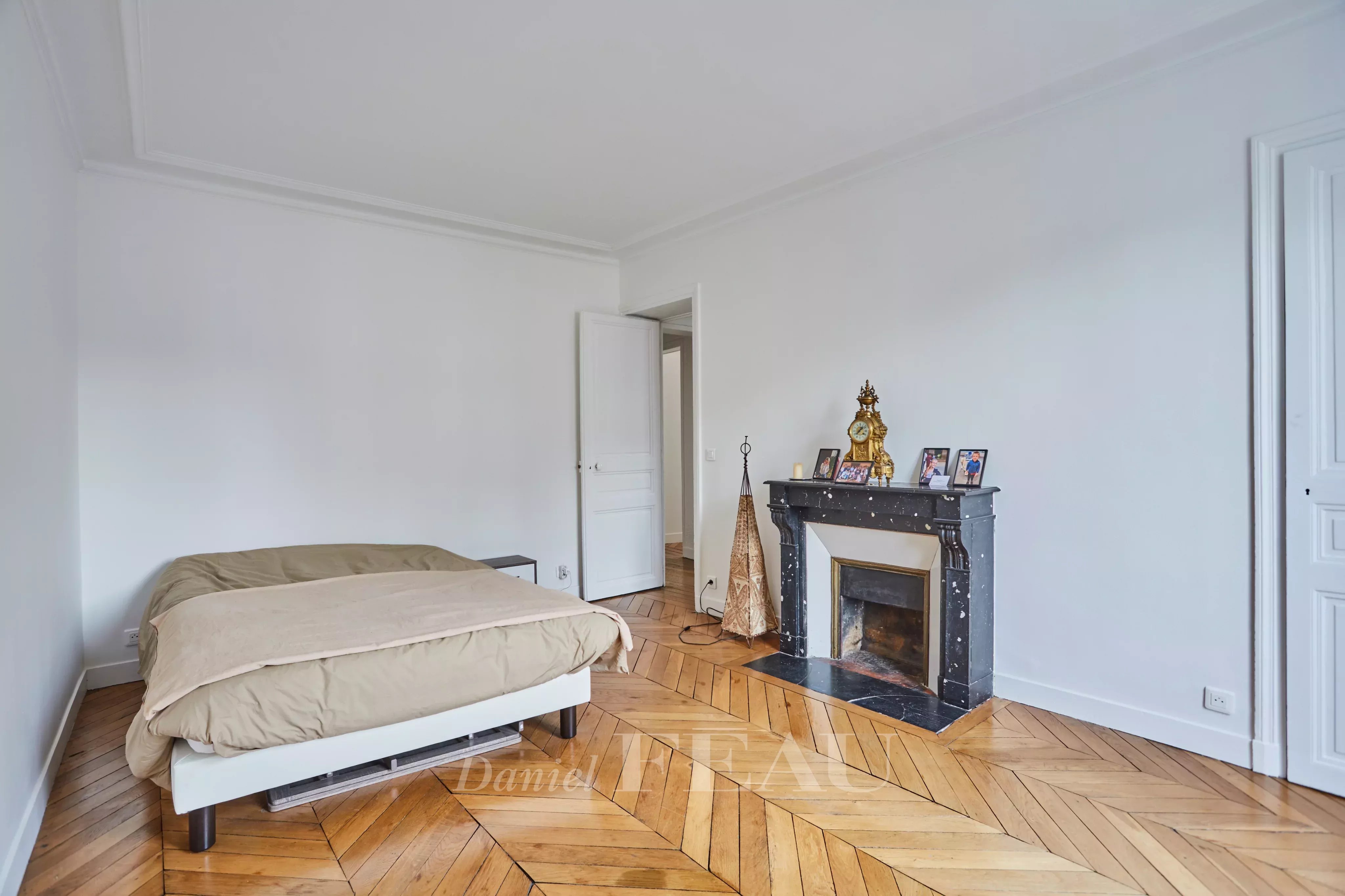 Sale Apartment Paris 5th