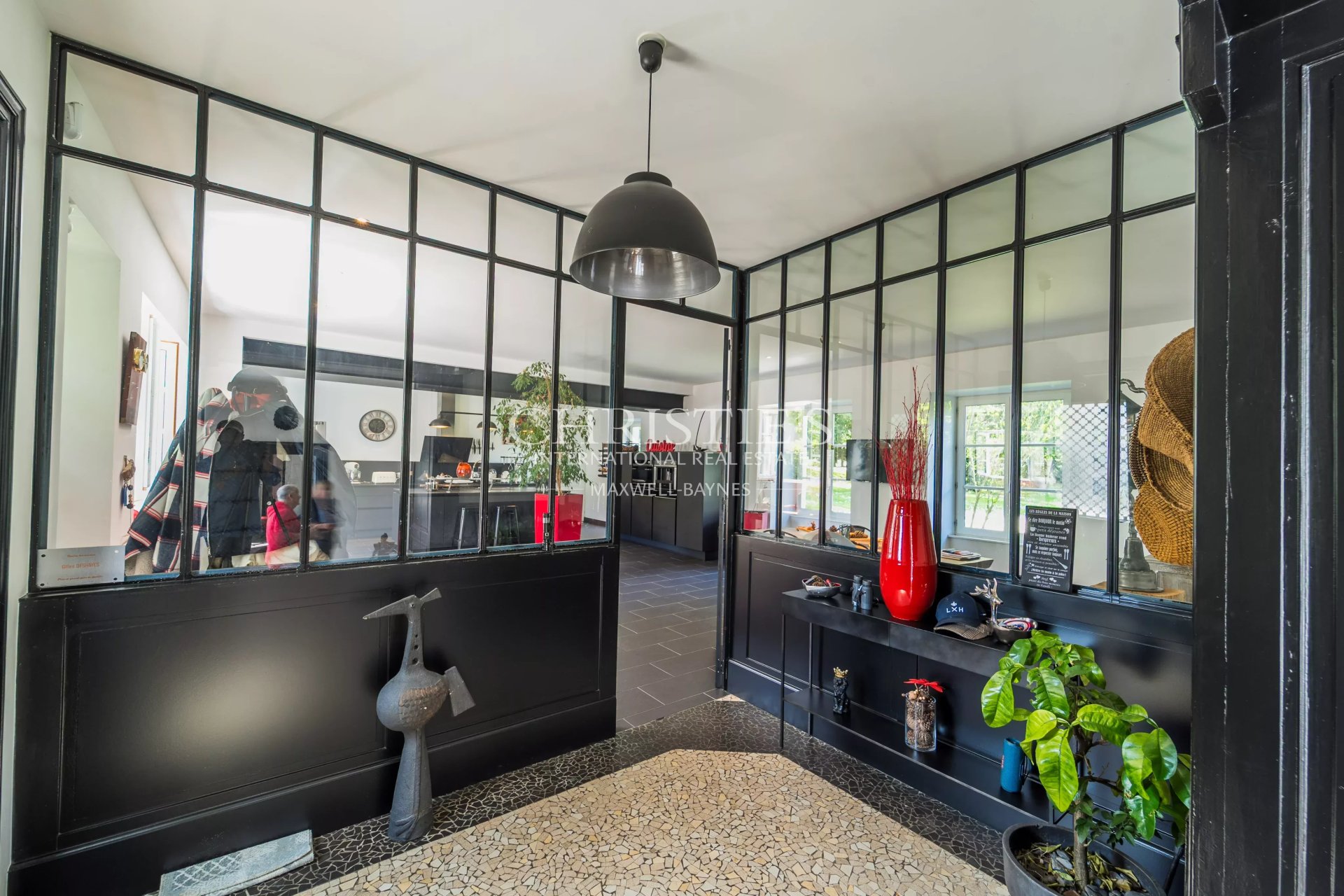 4 Bedroom Villa/Townhouse's Image 5