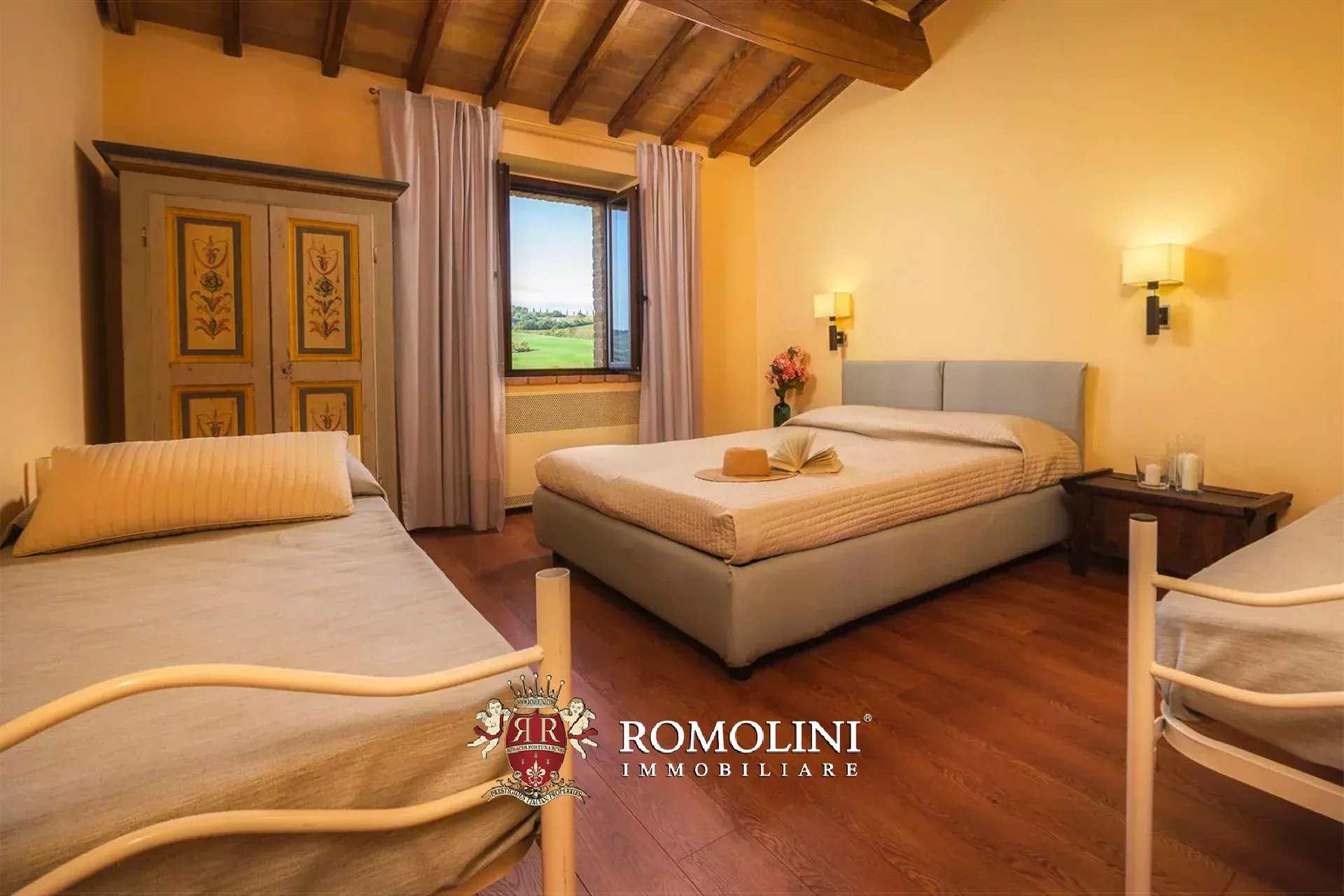 9 Bedroom Villa/Townhouse's Image 22