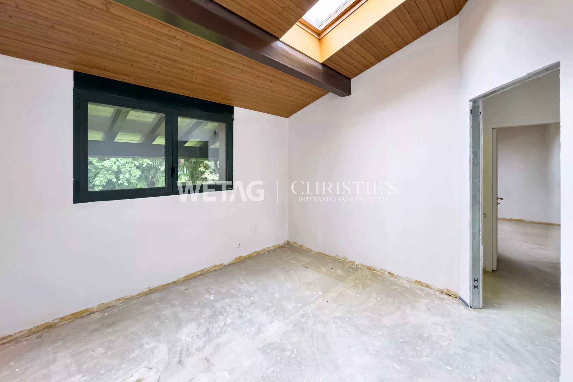 2 Bedroom Apartment/Flat's Image 8