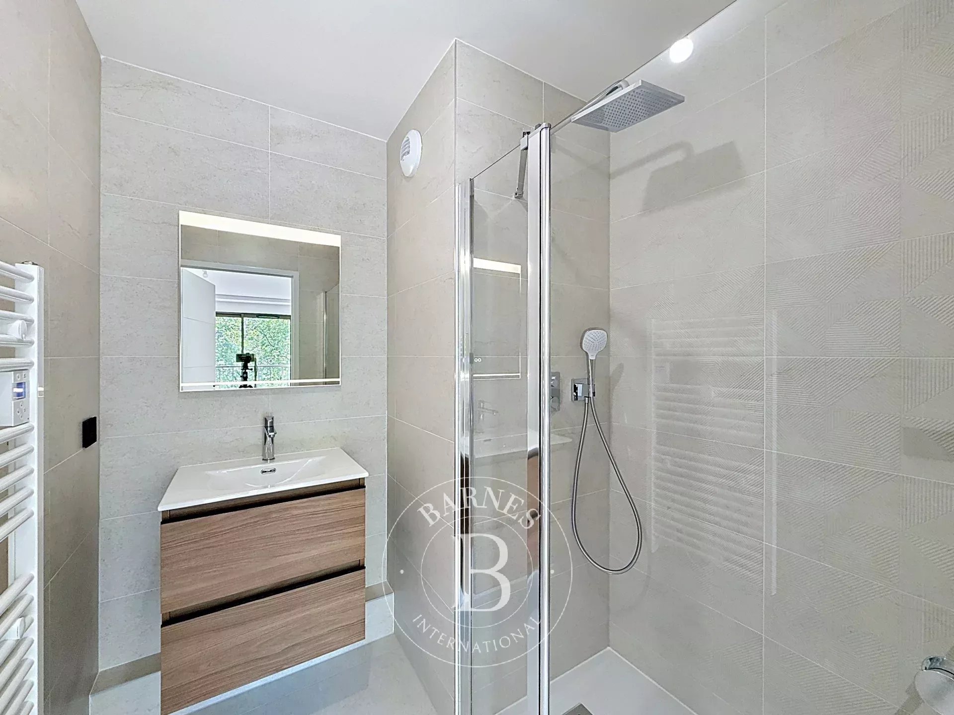 Neuilly-sur-Seine  - Piso 5 Cuartos 3 Habitaciones - picture 11