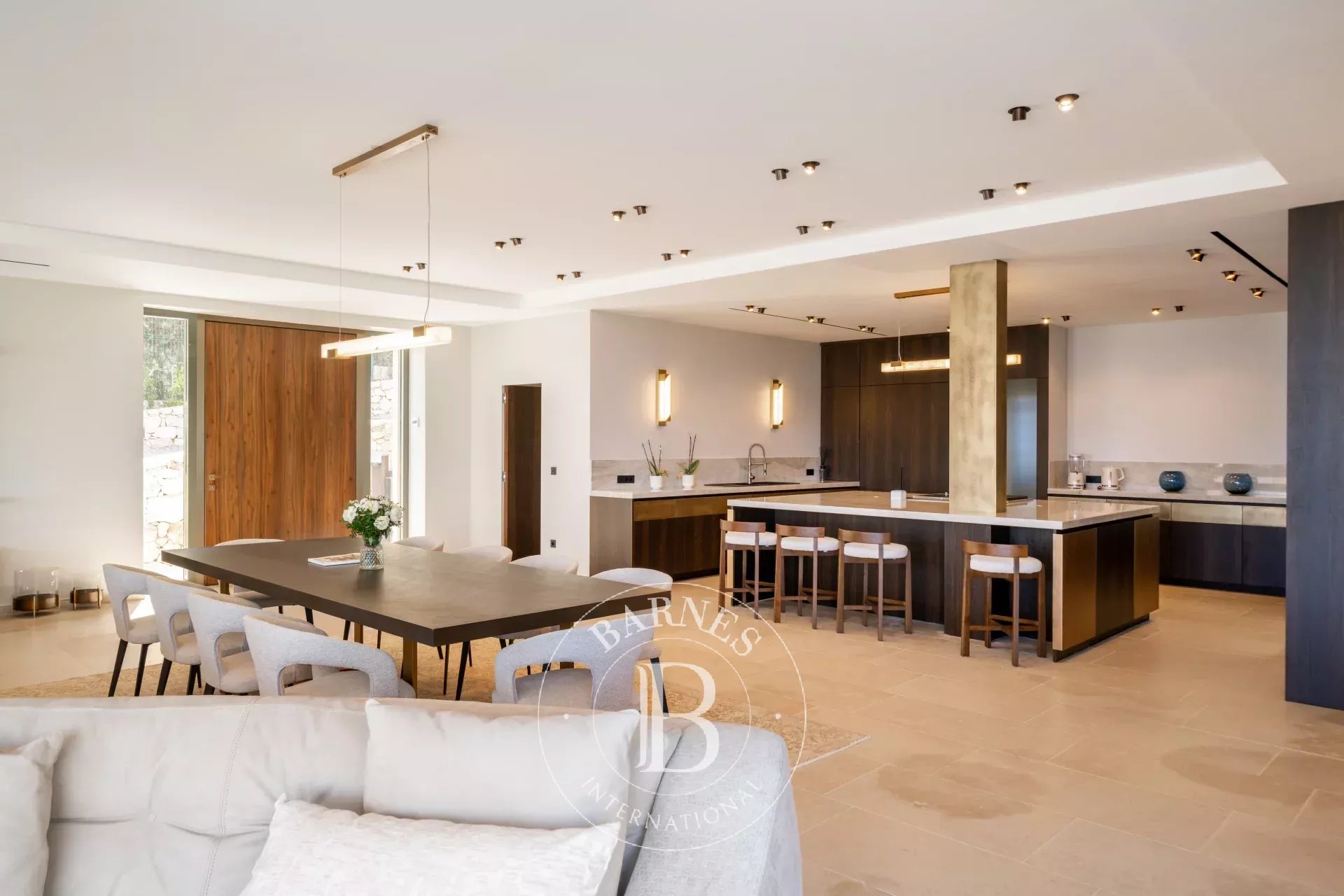Villa Vallauris  -  ref 85894109 (picture 3)