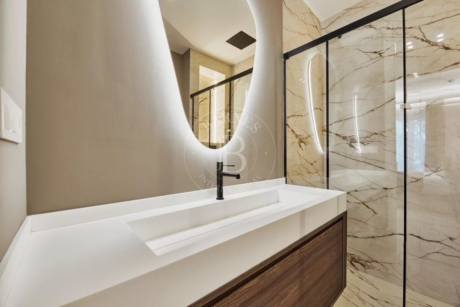 Daire Madrid - picture 10