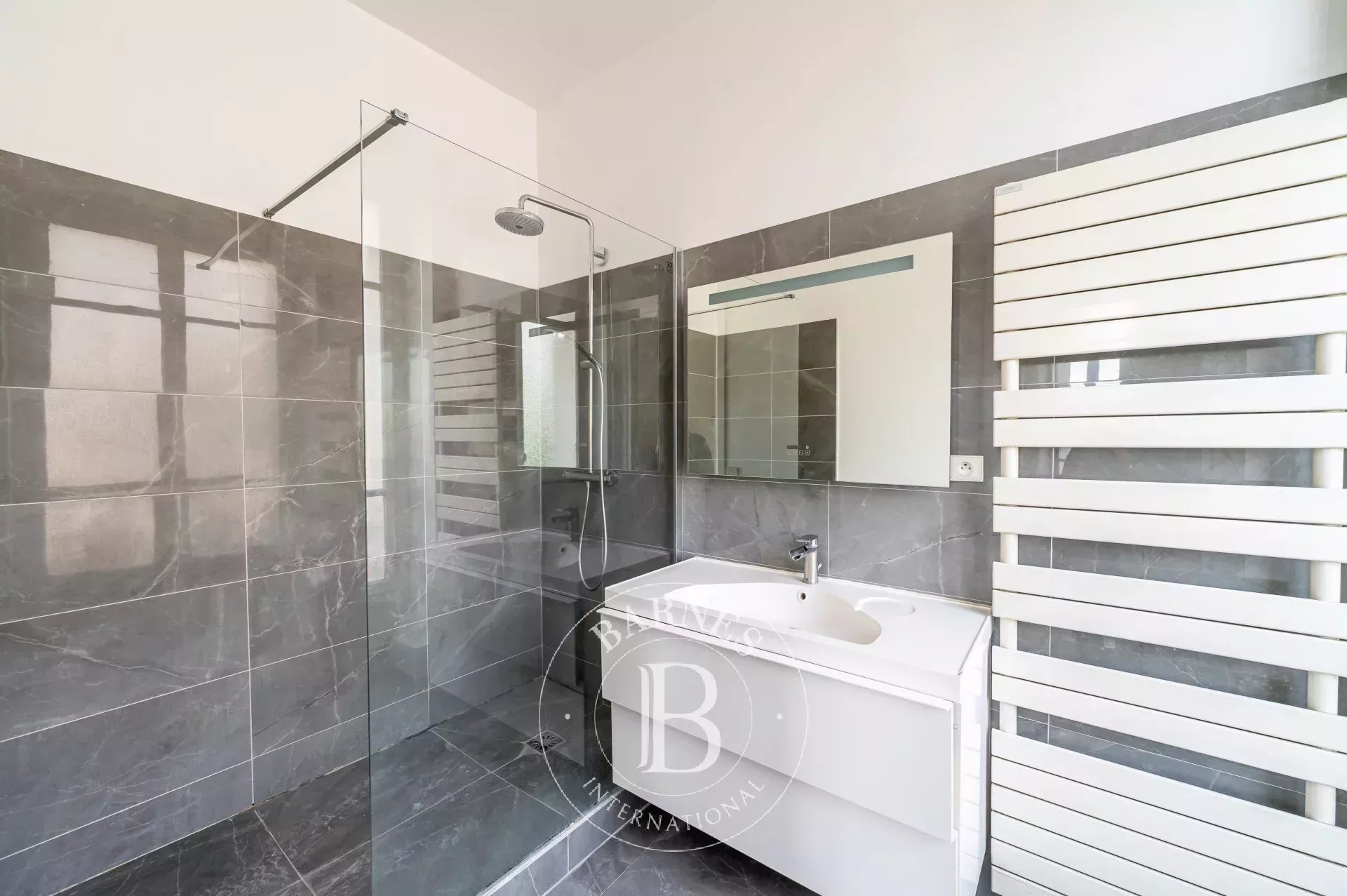Neuillly - Roule-Winston Churchill - Period charm - 3/4-bed apartment - Upper floor - picture 15