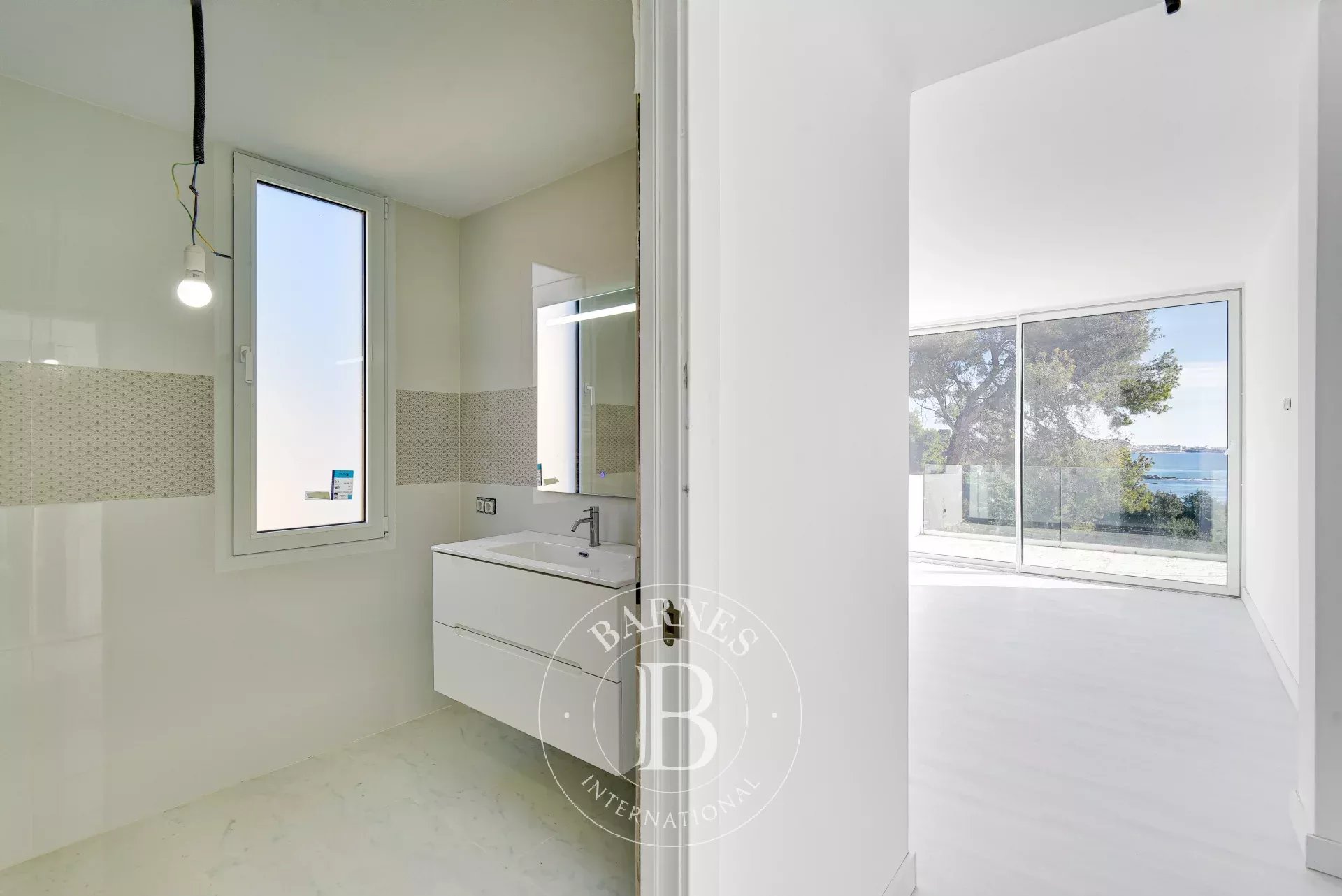 Fantastic newly built villa in Sant Antoni de Calonge with sea views on the Costa Brava. - picture 22