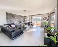 Superb 4 Rooms 100m² - Top Floor with Terrace Sea View -Le Cannet — photo 5 of 7