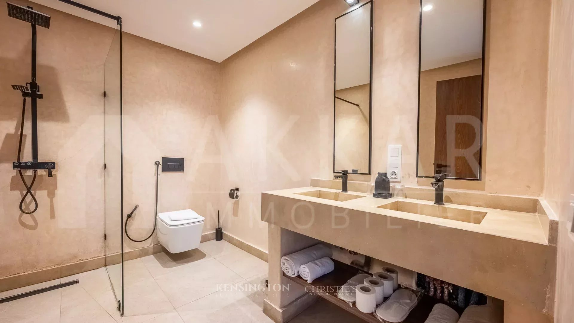 5 Bedroom Villa/Townhouse's Image 21