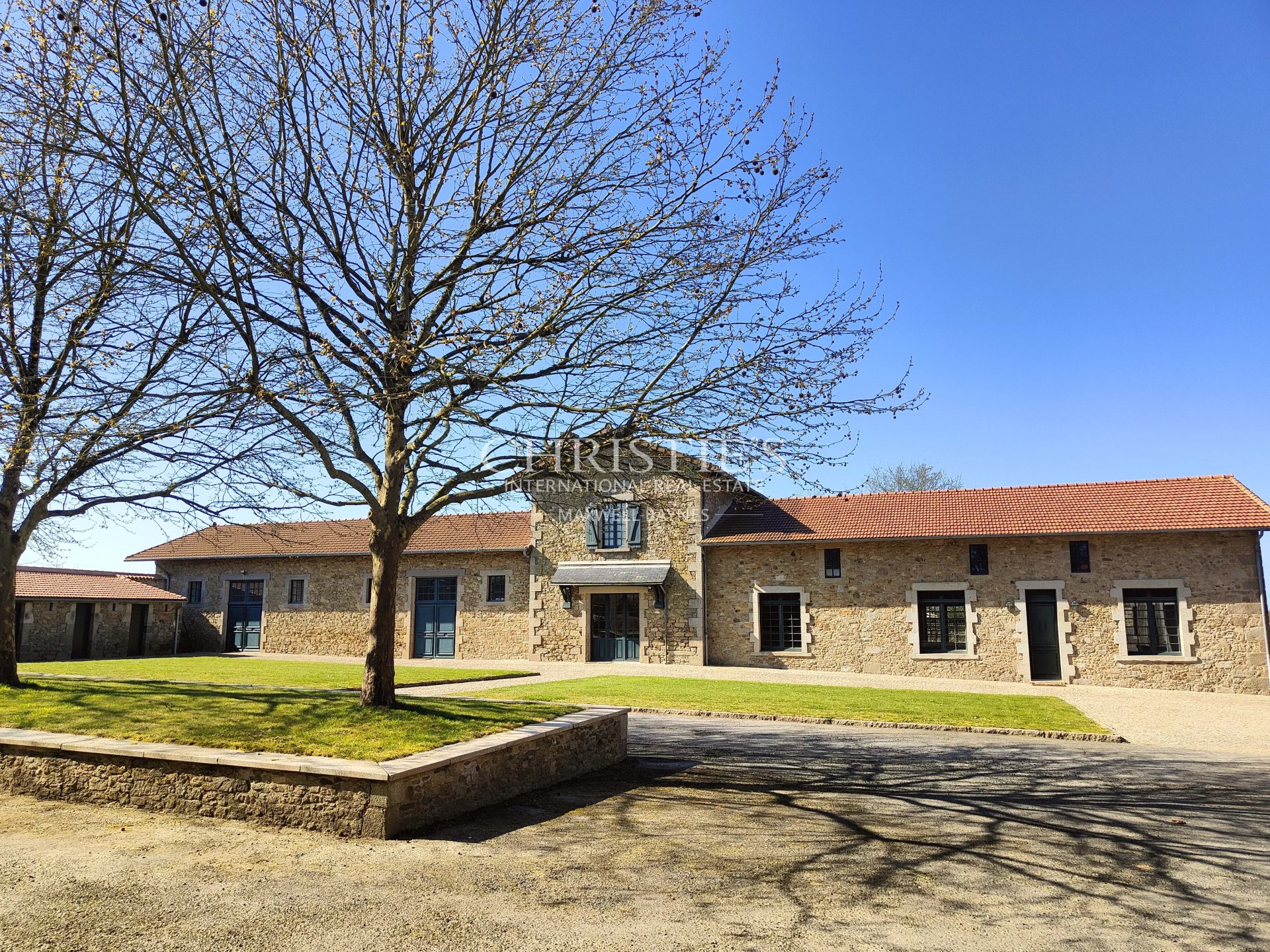 12 Bedroom Chateau's Image 18