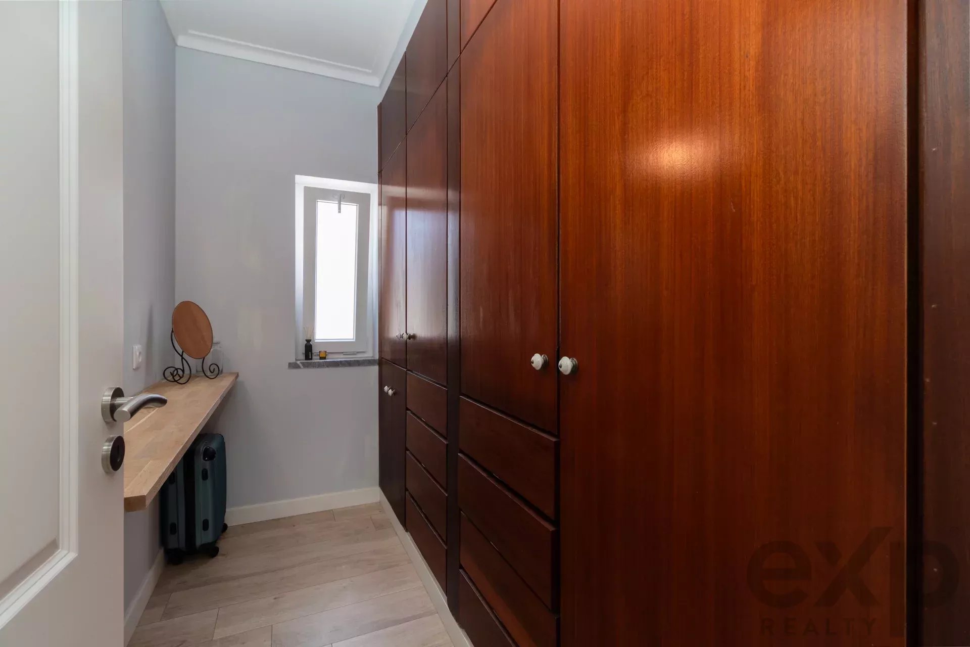 Luxury Equestrian Property + Guest House 85992157 image 49