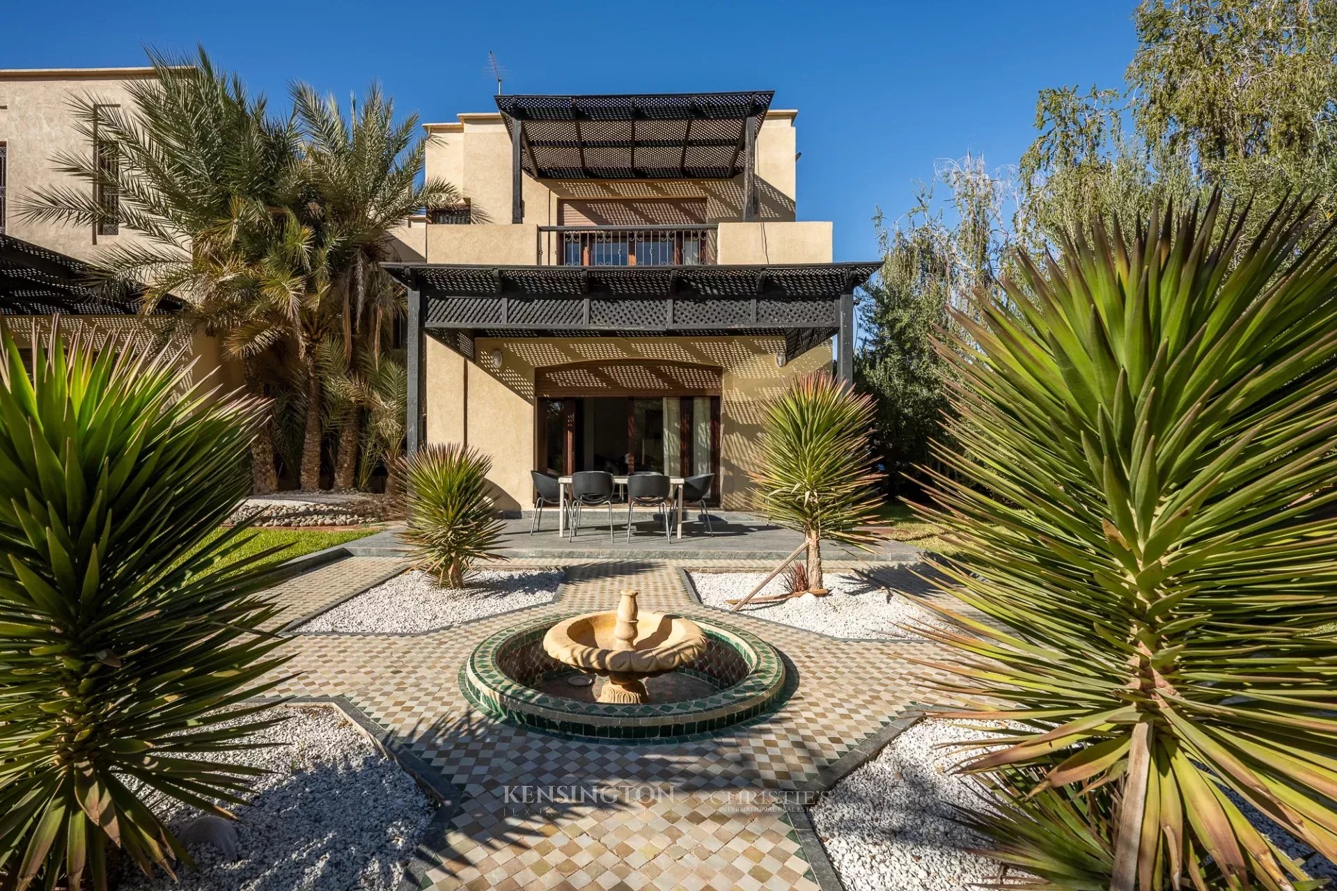 4 Bedroom Villa/Townhouse's Image 4