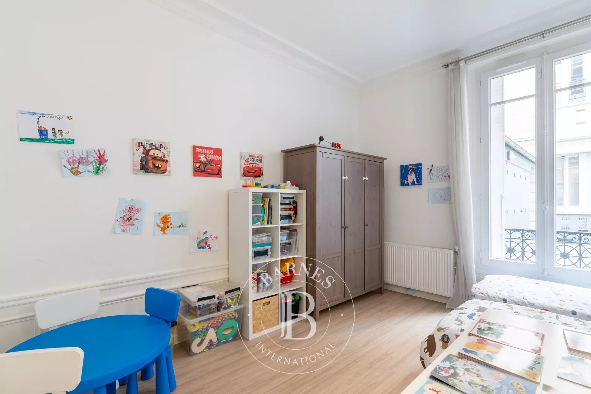 Exclusive - Neuilly - Argenson - Period high-end apartment - 3 bedrooms - picture 11