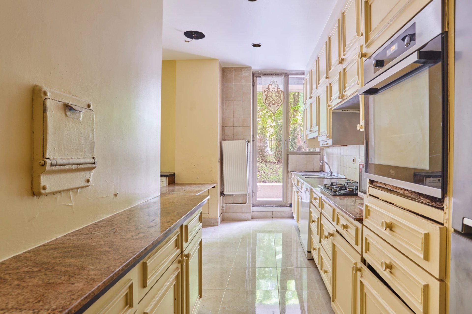 2 Bedroom Apartment/Flat's Image 4
