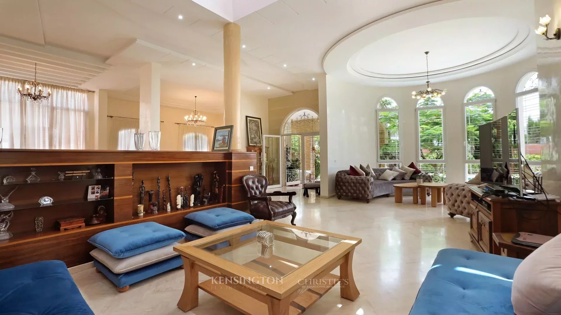 5 Bedroom Villa/Townhouse's Image 9