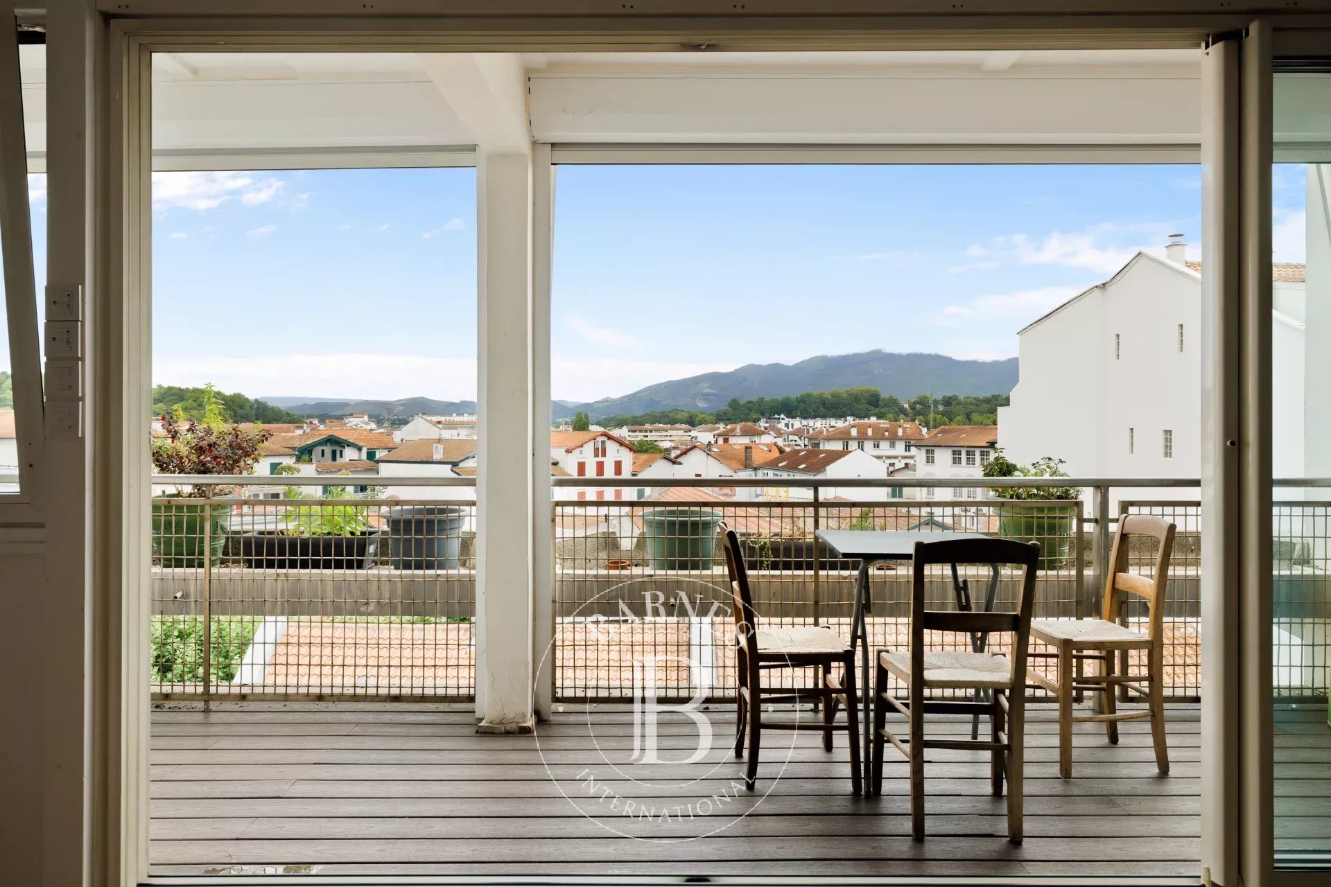 Appartement Saint-Jean-de-Luz  -  ref 87196233 (picture 1)