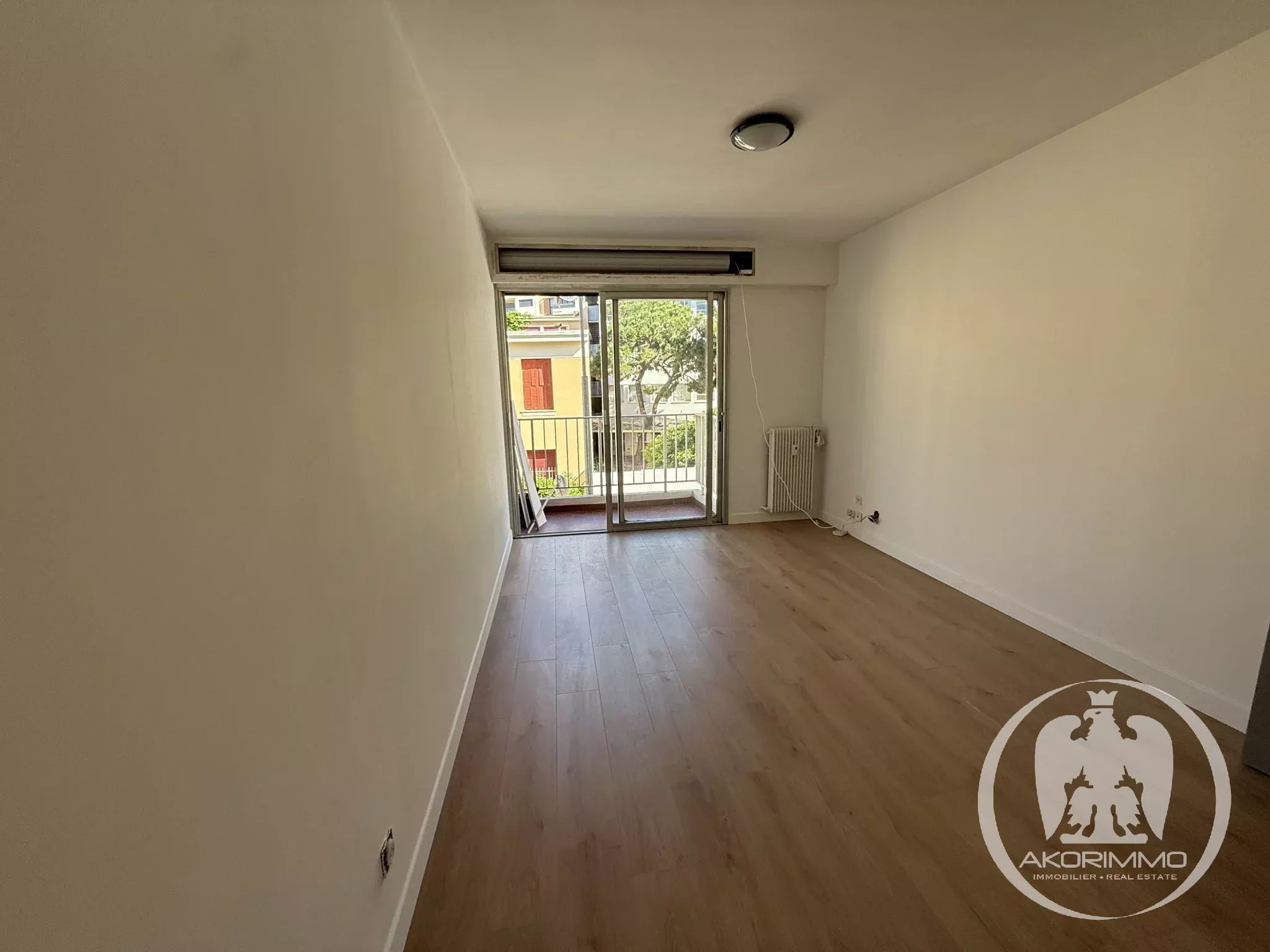 Apartment  - Studio  - 33.0 m2 -