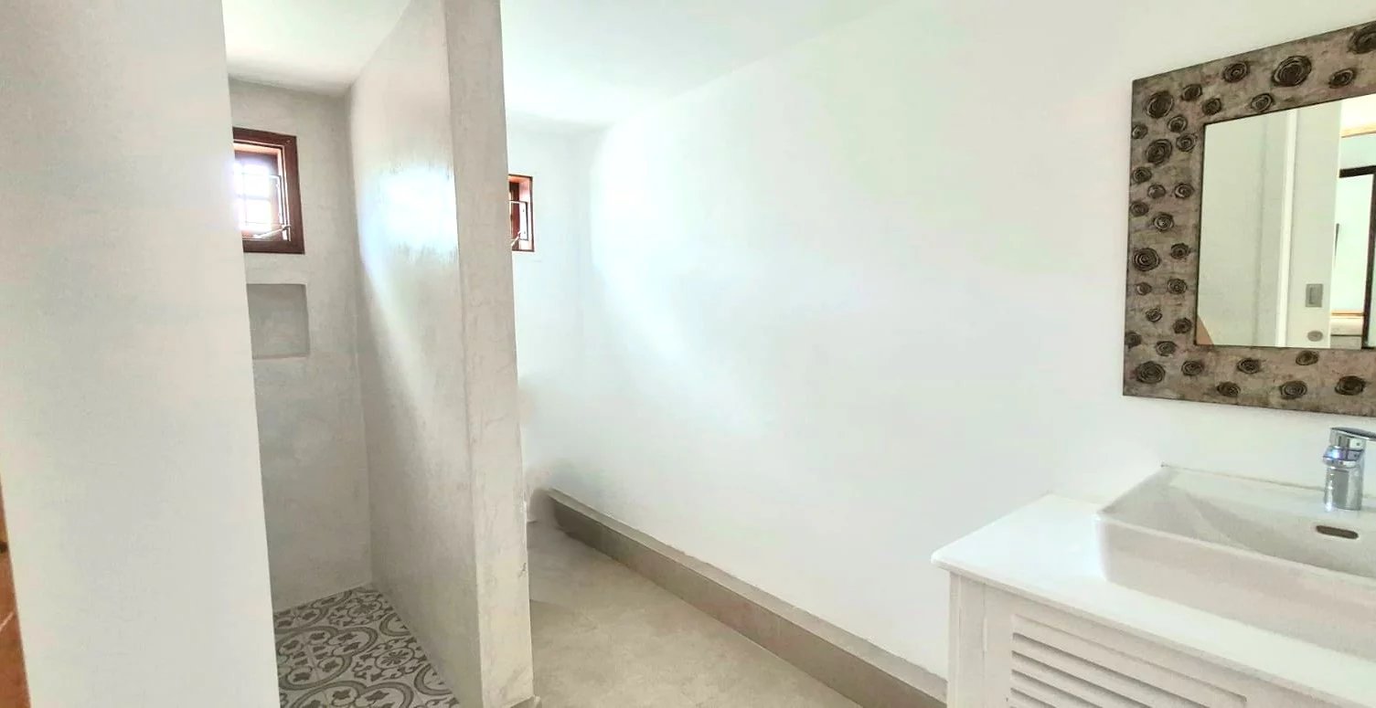 Grand Baie  - Maison 5 Pi&egrave;ces 4 Chambres - picture 15