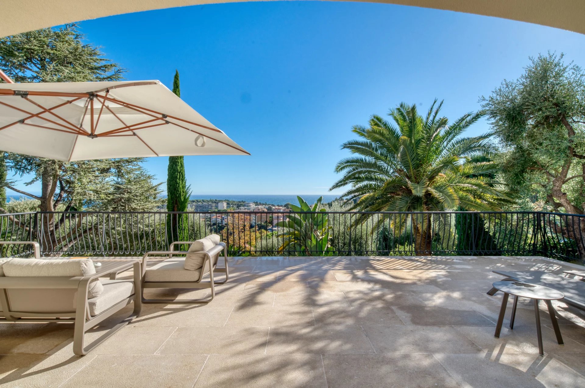 Roquebrune-Cap-Martin secteur hameau Villa d’Exception