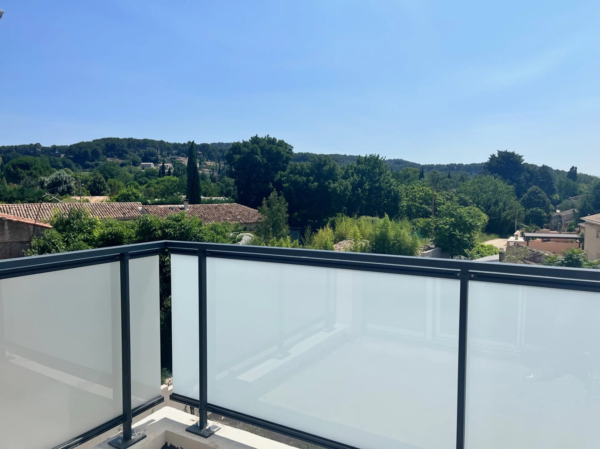 Agence immobilière de Un Appartement À Paris