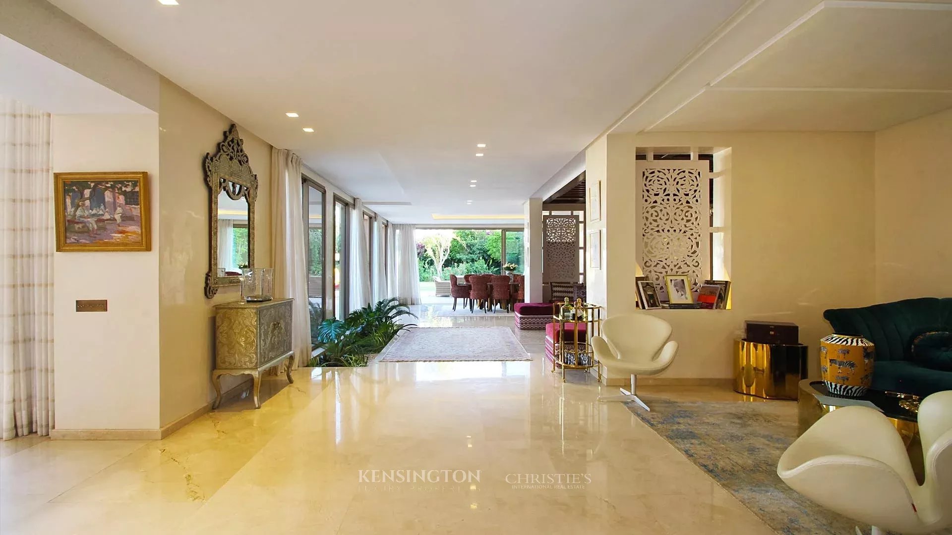 5 Bedroom Villa/Townhouse's Image 14