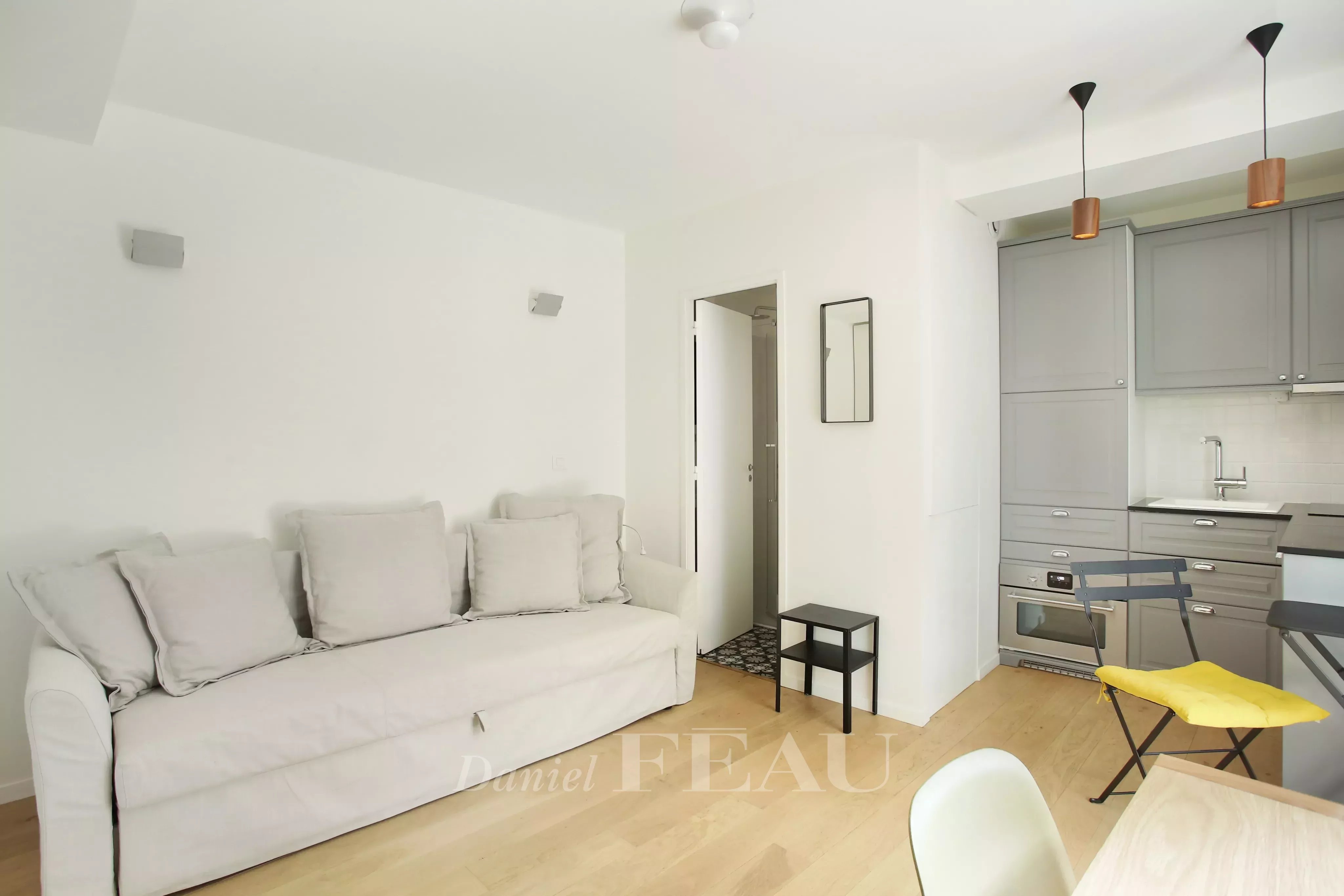 Rental Studio Paris 14th