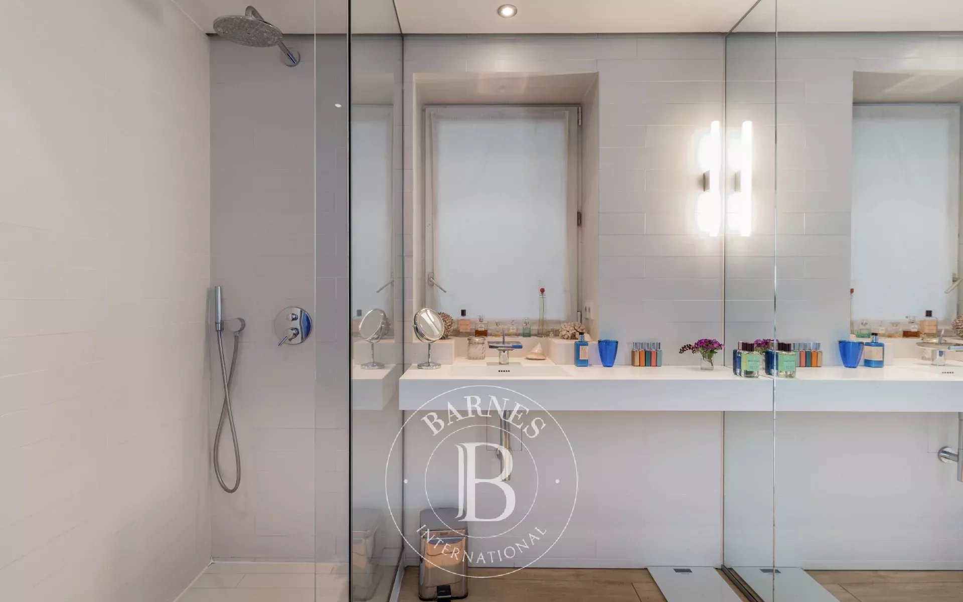 Daire Paris 9ème - picture 25