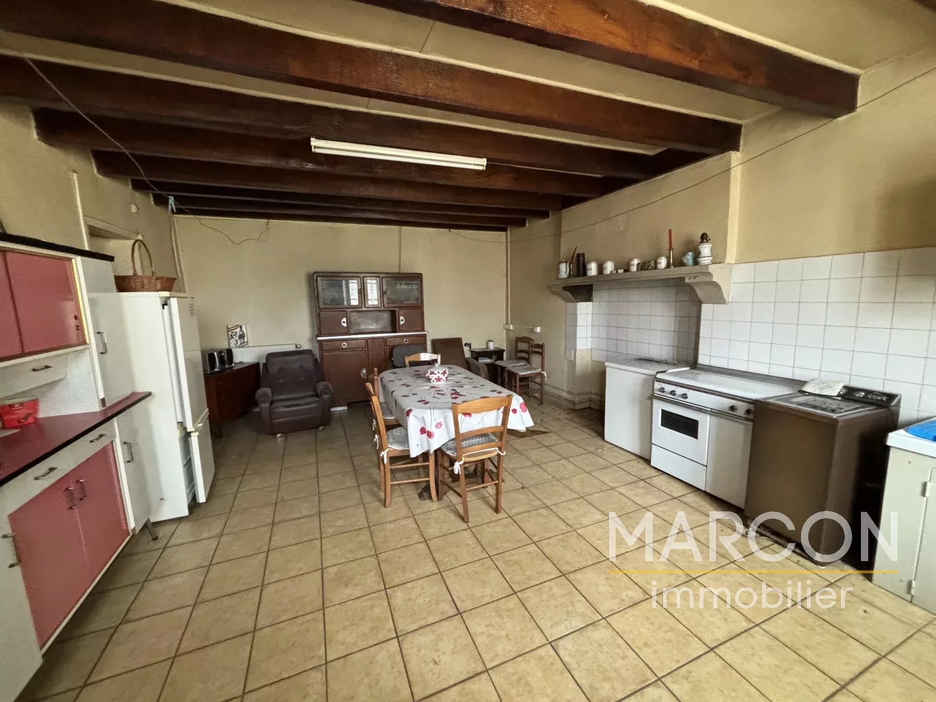 SALE HOUSE AREA CHAMBON-SUR-VOUEIZE