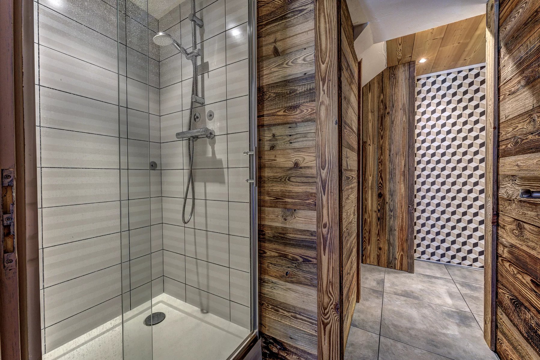 Photo of MORZINE - A fully-renovated, 3-bedroom apartment close to Morzine