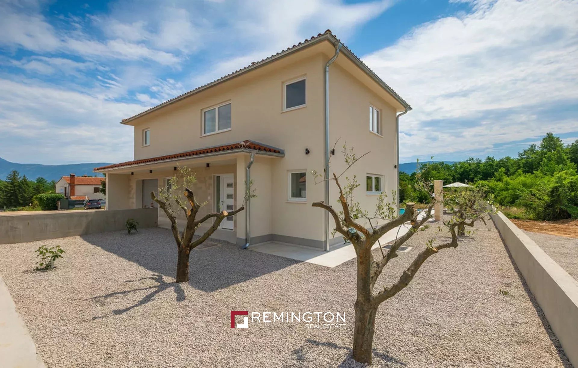 3 Bedroom Villa/Townhouse's Image 27