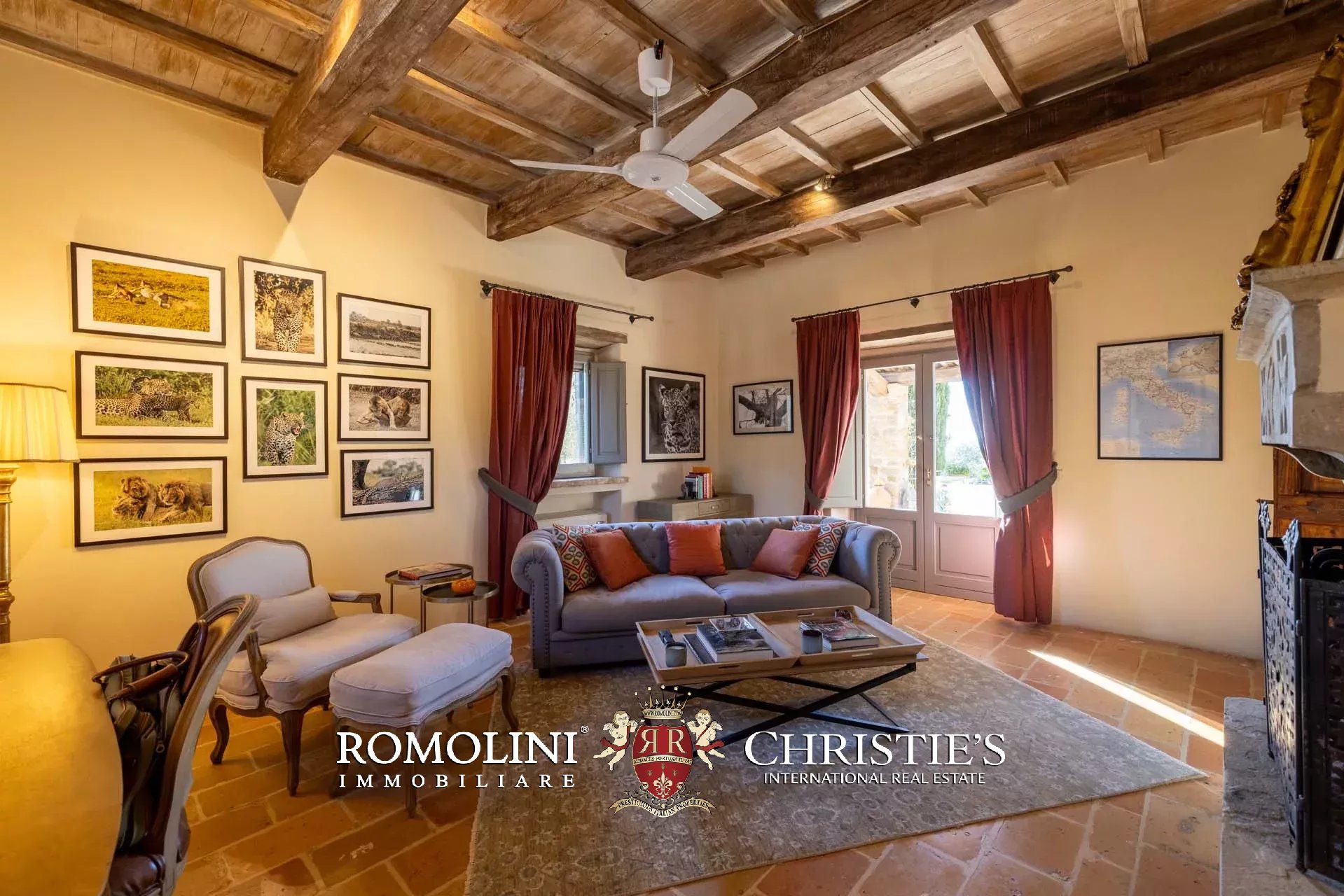 4 Bedroom Villa/Townhouse's Image 39