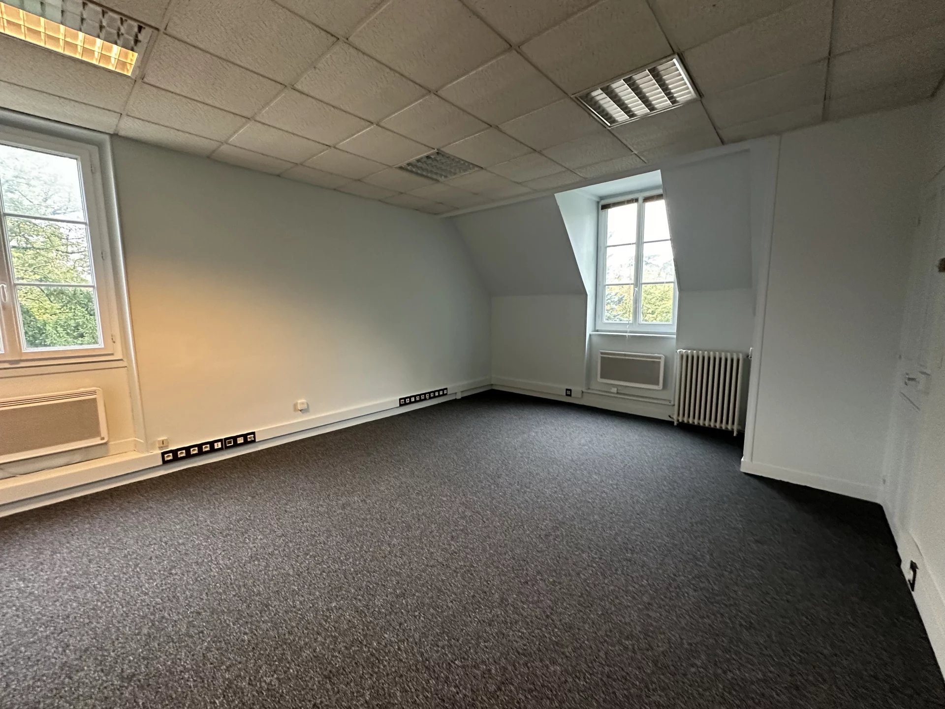 Bureaux - Gare de chantilly - 538 € HT/mois