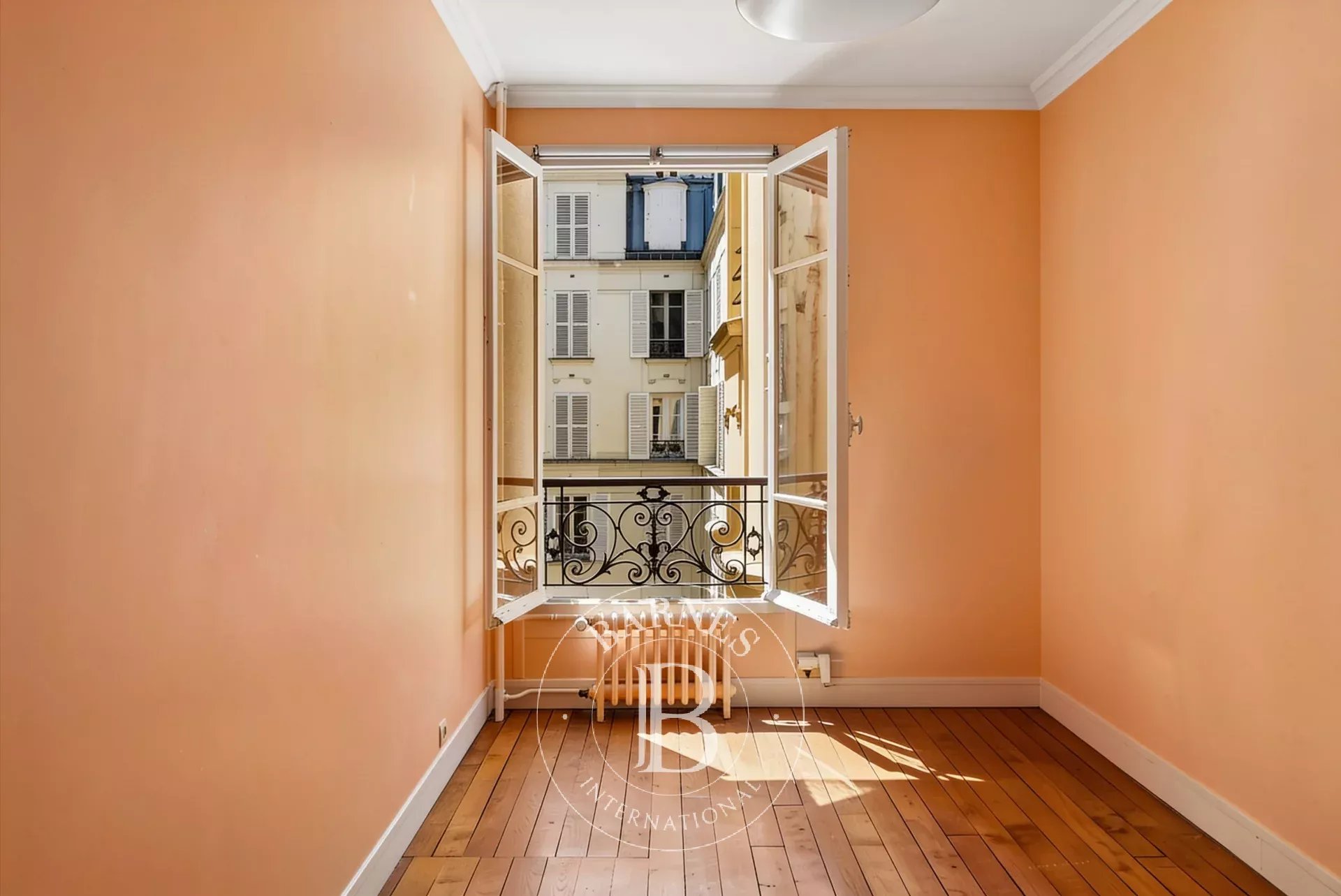 Paris  - Appartement 4 Pi&egrave;ces 2 Chambres - picture 6