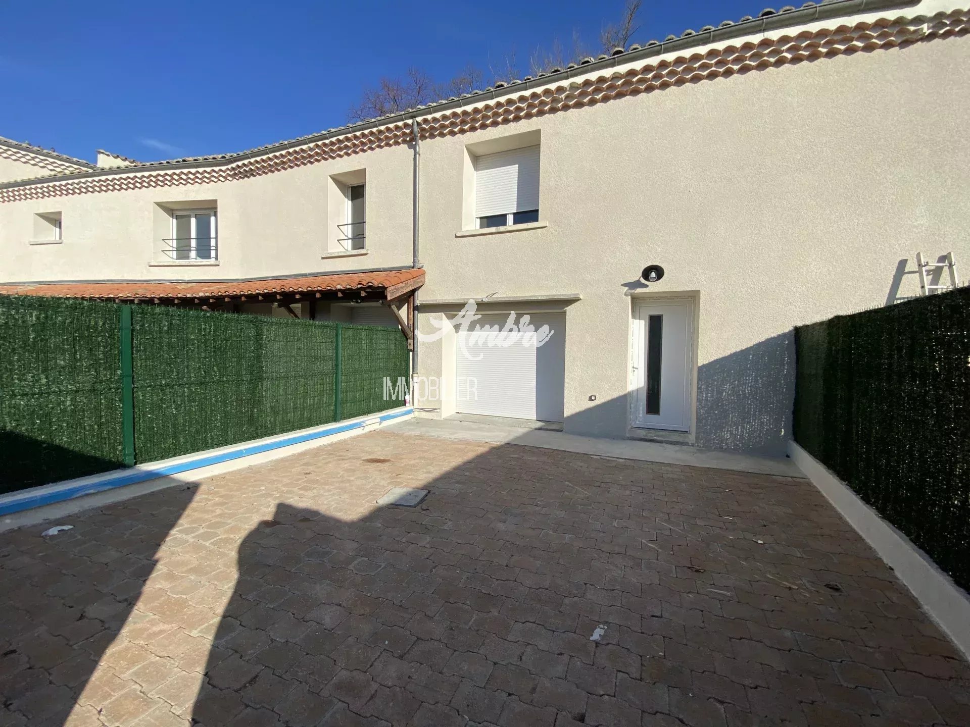 Agence immobilière de 