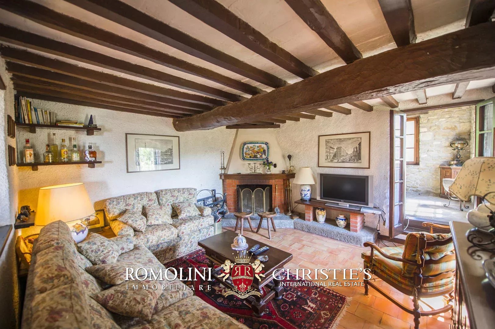 5 Bedroom Villa/Townhouse's Image 13