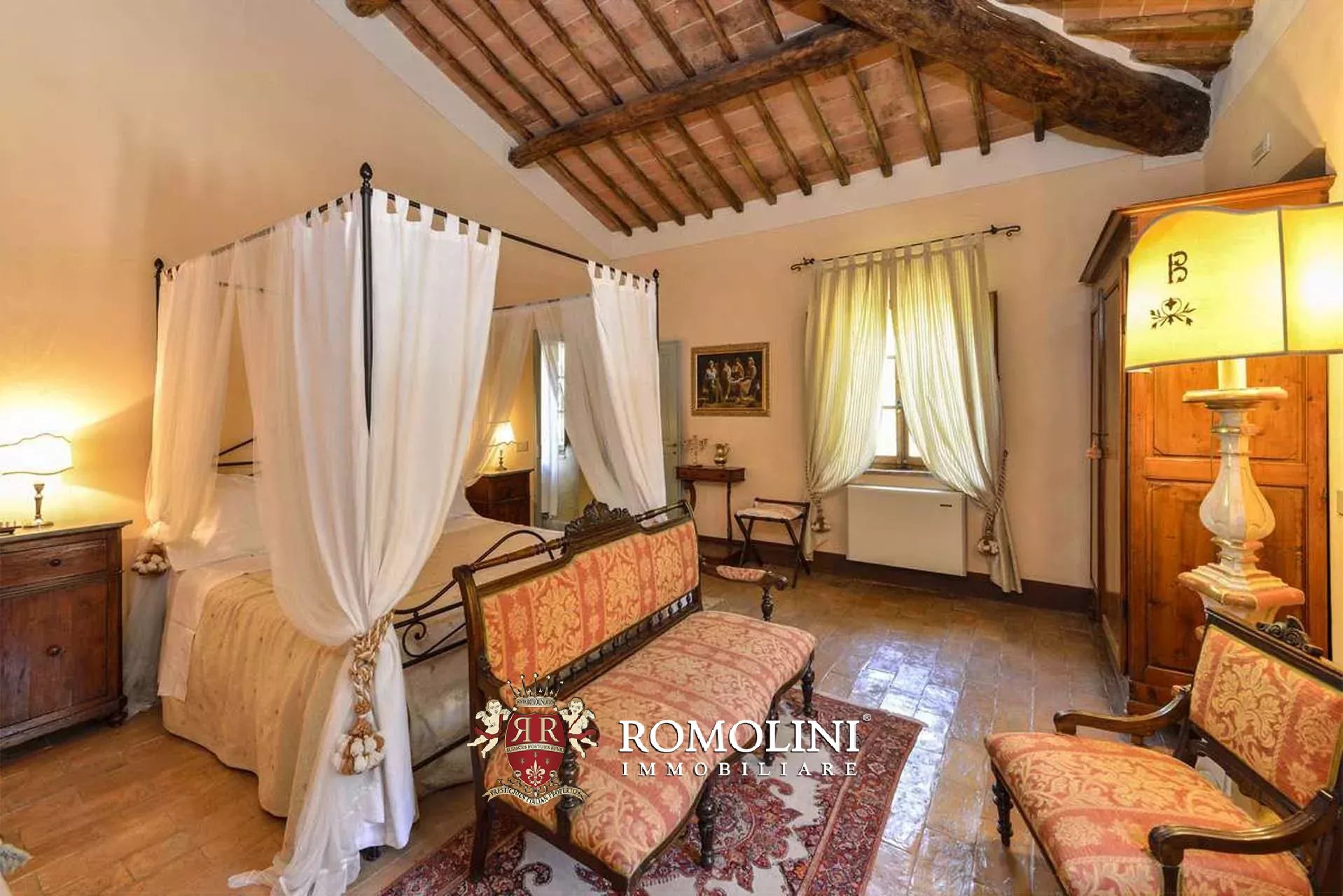 15 Bedroom Villa/Townhouse's Image 61