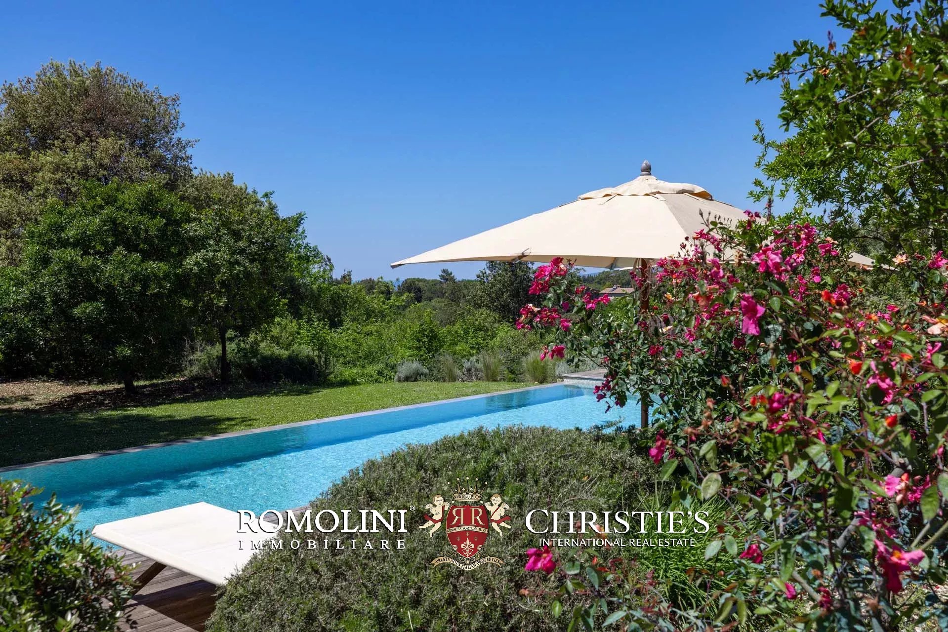 EQUESTRIAN SEA VIEW WINE ESTATE WITH VINEYARDS FOR SALE CLOSE TO BOLGHERI, TUSCANY
