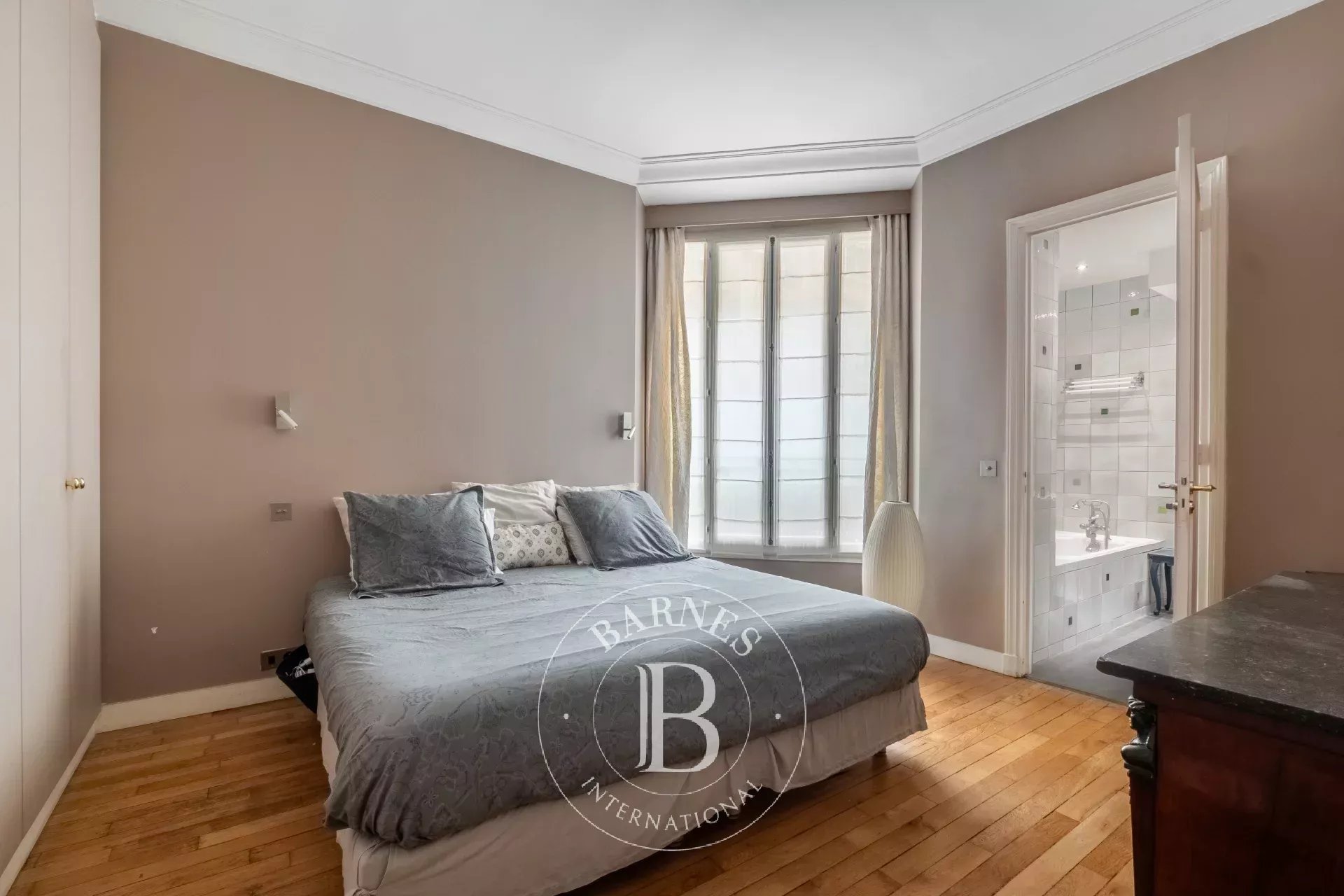 Paris  - Apartment 3 Bedrooms - picture 7