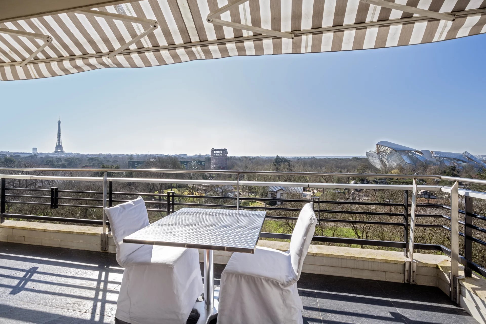 Sale Apartment Neuilly-sur-Seine