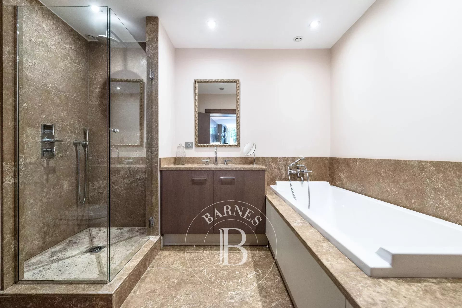 Villa Mougins - picture 16