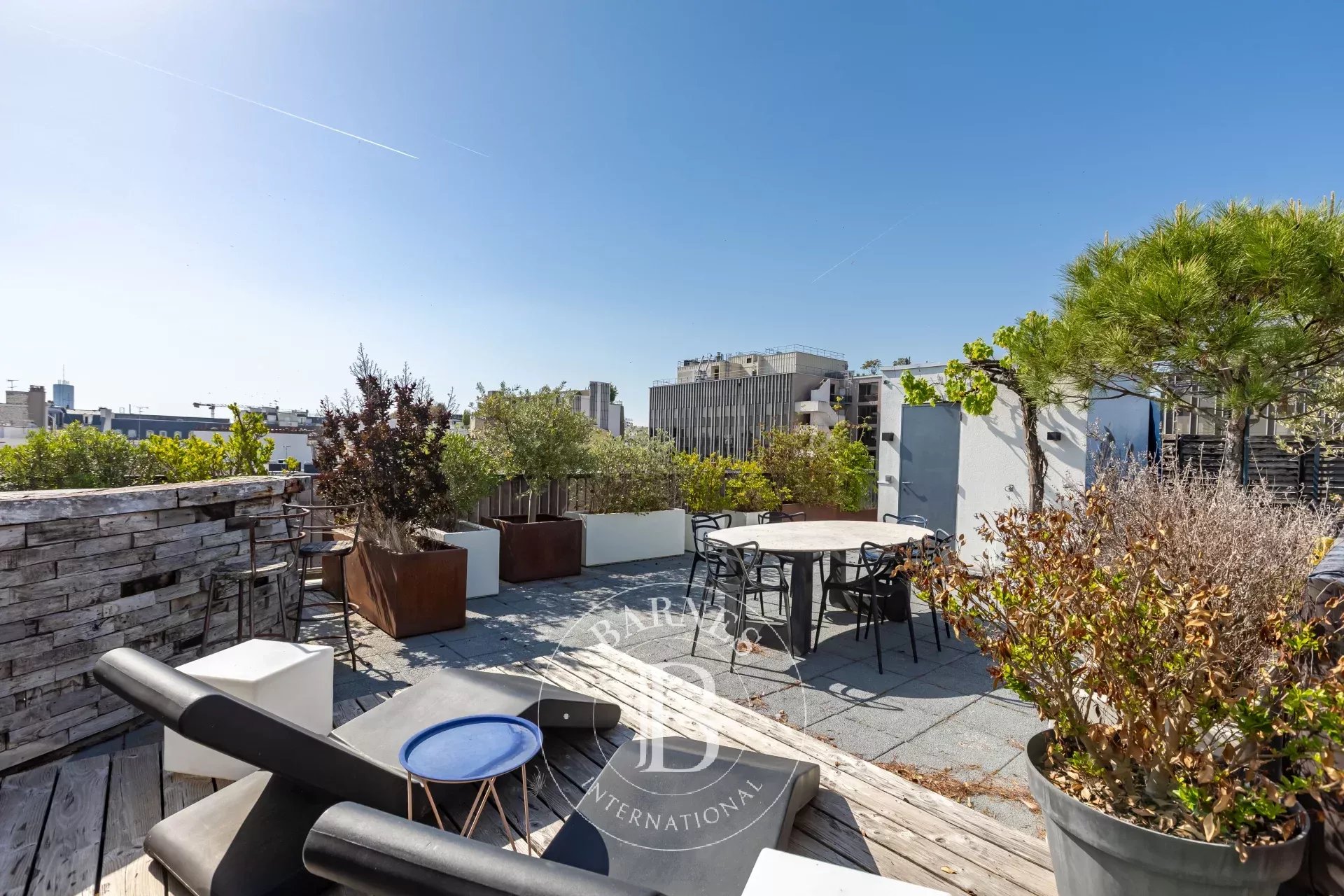Apartment Neuilly-sur-Seine  -  ref 87124106 (picture 2)